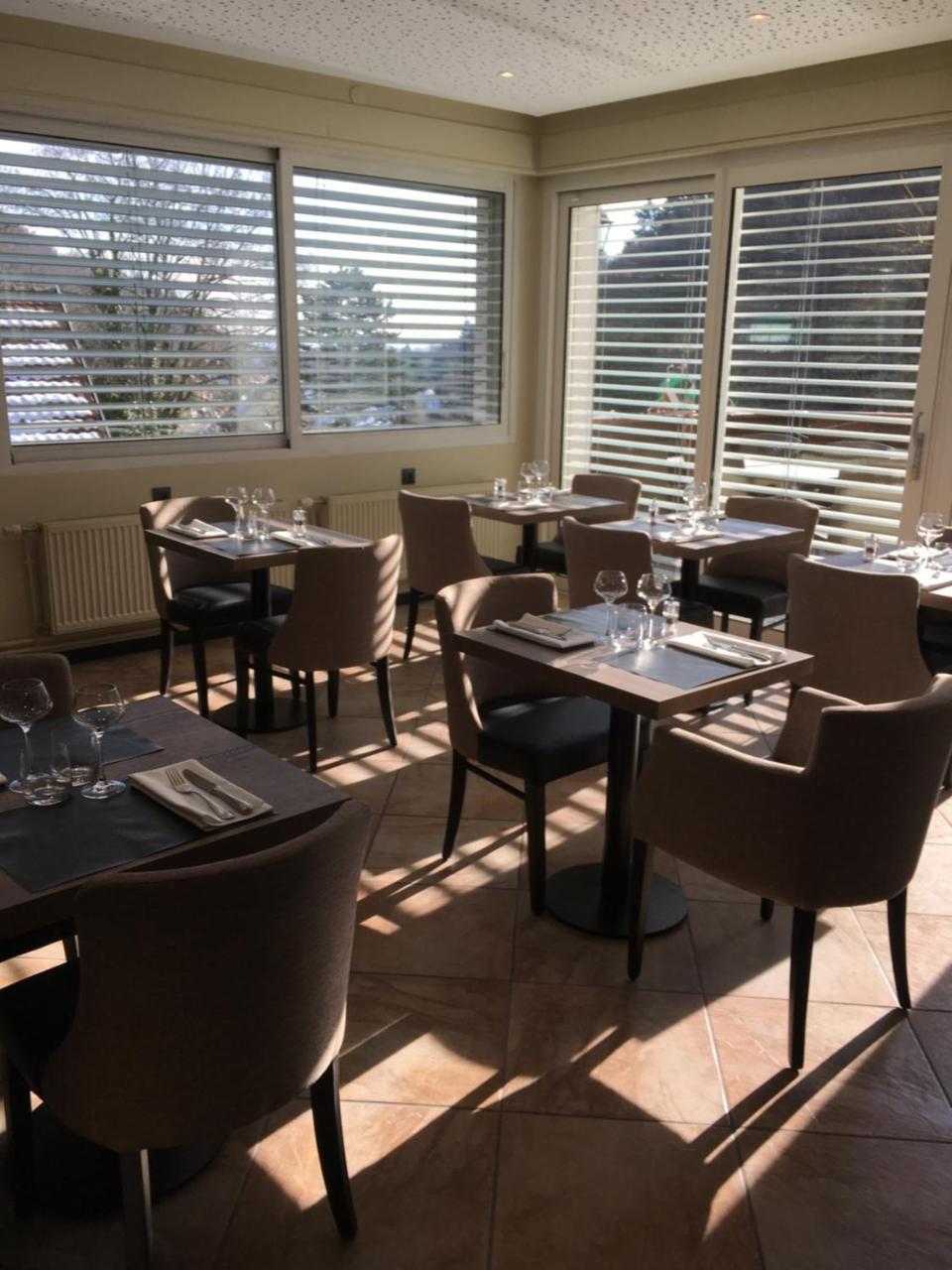 Hotel Restaurant Au Floridor Thann Eksteriør billede